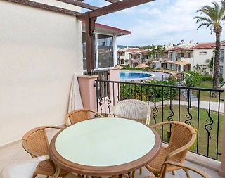 Didim Akbük'te Deniz Yakın, Tesis İçerisinde, Konforlu Ev - 4