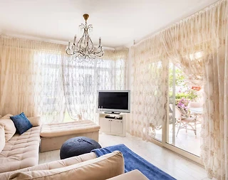 Didim Akbük'te Denize Sıfır Konumda, Ortak Havuzlu, Konforlu Daire - 4