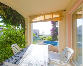 Didim Akbük'te Denize Yakın Konumda, Ortak Havuzlu, Bahçeli Yazlık - 3