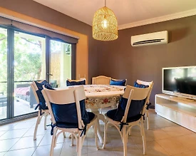Didim Akbük'te Plajlı Tesis İçerisinde, Ortak Havuzlu, Kiralık Daire - 3