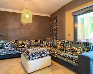 Didim Akbük'te Plajlı Tesis İçerisinde, Ortak Havuzlu, Kiralık Daire - 5