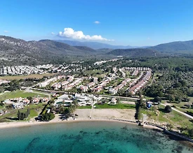 Didim Akbük'te Tesis İçerisinde, Ortak Havuzlu, 3+1 Villa - 2