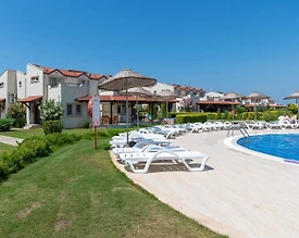 Didim Akbük'te Tesis İçerisinde, 3+1, Bahçeli Villa - 2