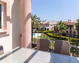 Didim Akbük'te Tesis İçerisinde, Denize Sıfır, 2+1 Daire - 3