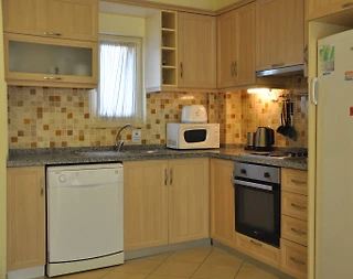 Didim Akbük'te Tesis İçerisinde, Denize Sıfır, 2+1 Daire - 4