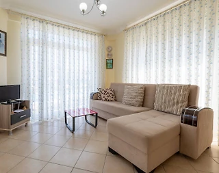 Didim Akbük'te Tesis İçerisinde, Denize Sıfır, Havuzlu, Tatil Evi - 4