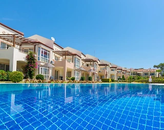 Didim Akbük'te Tesis İçerisinde, Denize Sıfır, 3+1 Daire - 1