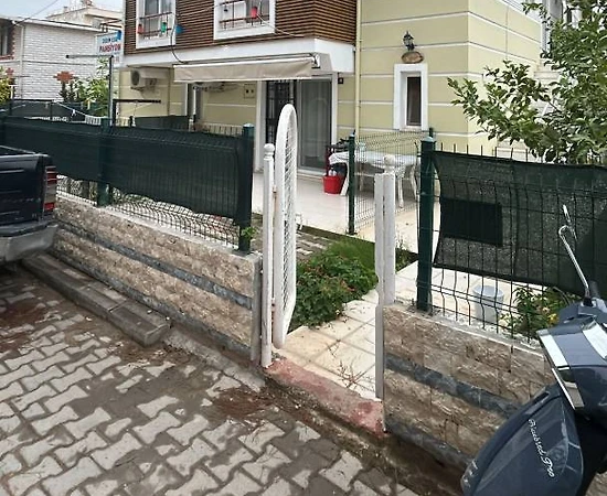 Didim Altınkum'da Doğa Manzaralı, Bahçe Katı, 3+1 Konforlu Daire - 1