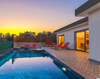 Kaş Çayköy'de Benzersiz Doğada, Özel Havuzlu, Geniş Bahçeli Villa - 4
