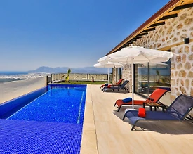 Kaş İslamlar'da Çekirdek Ailelere Uygun, Özel Havuzlu, Otantik Villa - 3