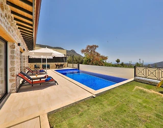 Kaş İslamlar'da Çekirdek Ailelere Uygun, Özel Havuzlu, Otantik Villa - 2