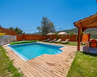 Antalya Kaş'ta Doğa İle İç İçe, Özel Havuzlu, Jakuzili, Modern Taş Ev - 4