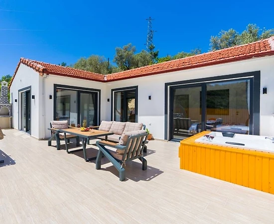 Kaş İslamlar'da Doğa İçerisinde, Denize Yakın, Jakuzili Apart - 1