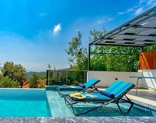 Kaş İslamlar'da Küçük Ailelere Uygun, Özel Havuzlu, Modern Villa - 2