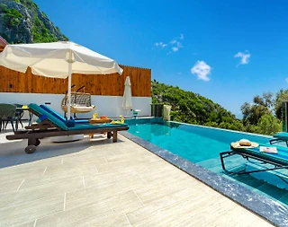 Kaş İslamlar'da Küçük Ailelere Uygun, Özel Havuzlu, Modern Villa - 3