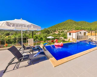 Kaş Belenli'de Enfes Doğa İçerisinde, Özel Havuzlu, Kiralık Villa - 4