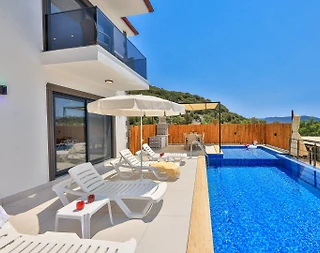 Kaş Belenli'de Panoramik Deniz Manzaralı, Özel Havuzlu, Lüks Villa - 4