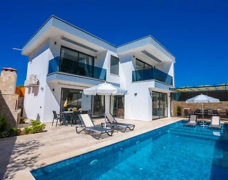 Kaş Bezirgan'da Çekirdek Ailelere Uygun, Özel Havuzlu, Modern Villa - 1