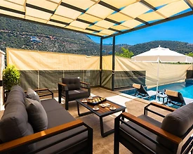 Kaş Bezirgan'da Çekirdek Ailelere Uygun, Özel Havuzlu, Modern Villa - 2