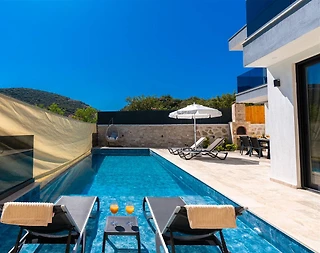 Kaş Bezirgan'da Çekirdek Ailelere Uygun, Özel Havuzlu, Modern Villa - 5