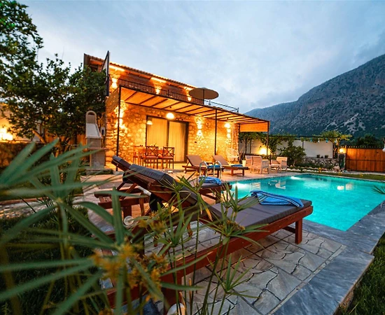 Muğla Seydikemer'de Doğa İçerisinde, Özel Havuzlu, 4 Kişilik Villa - 1