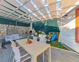Kaş İslamlar'da Nezih Konumda, Özel Havuzlu, Kiralık Villa - 3