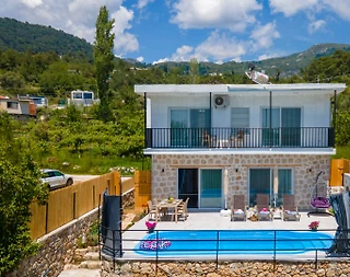 Kaş İslamlar'da Sakin Konumda, Özel Havuzlu, Kiralık Villa - 4