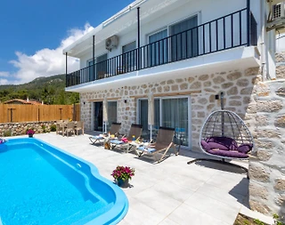 Kaş İslamlar'da Sakin Konumda, Özel Havuzlu, Kiralık Villa - 2