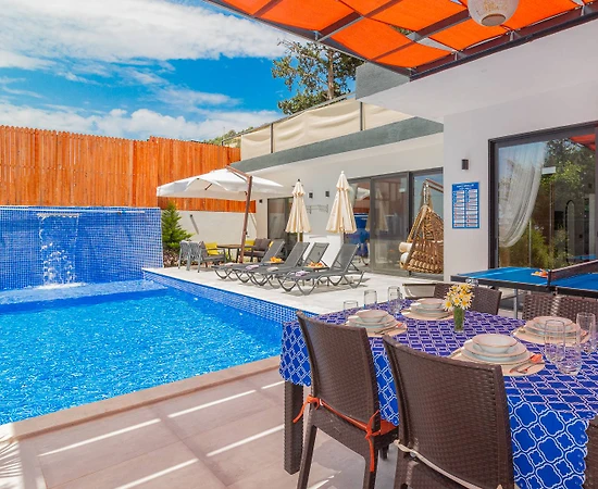Kaş İslamlar'da Sakin Konumda, Özel Havuzlu, Modern Villa - 1