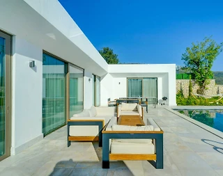 Kaş İslamlar'da Muhteşem Deniz Manzaralı, Çift Jakuzili Lüks Villa - 5