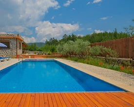 Muğla Fethiye'de Doğa İle İçiçe, Özel Havuzlu, Taş Villa - 3