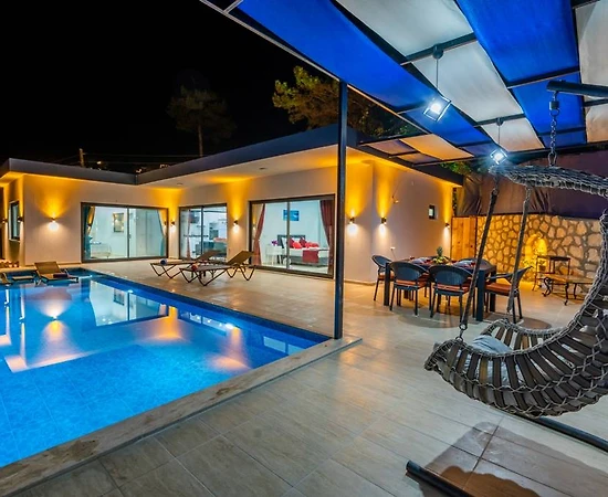 Kaş İslamlar'da Doğayla Baş Başa, Özel Havuzlu, Modern Balayı Villası - 1