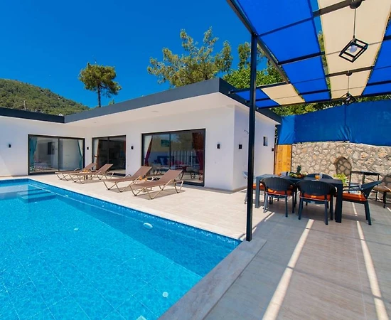 Kaş İslamlar'da Doğayla Baş Başa, Özel Havuzlu, Modern Balayı Villası - 1