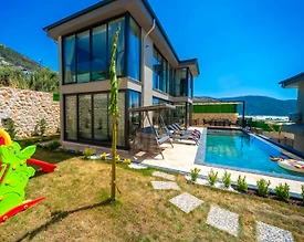 Kaş Yeşilköy'de Çekirdek Ailelere Uygun, Özel Havuzlu, 4 Kişilik Villa - 2