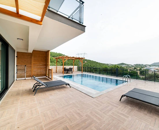 Kaş Ağullu'da Çekirdek Ailelere Uygun, Özel Havuzlu, 2+1 Villa - 1