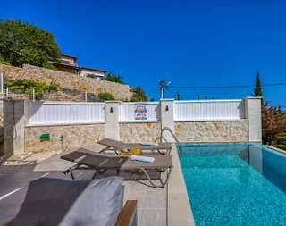 Kaş Çukurbağ'da Yeşillikler İçerisinde, Özel Havuzlu, 6 Kişilik Villa - 4