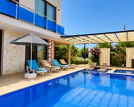 Kaş Palamut'da Enfes Doğa Manzaralı, Özel Havuzlu, Geniş Villa - 2