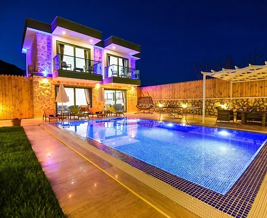 Kaş Bezirgan'da Doğayla Baş Başa, Özel Havuzlu, Balayı Villası  - 1