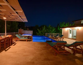 Kaş İslamlar'da Sakin Konumda, Özel Havuzlu, 3+1 Villa - 4