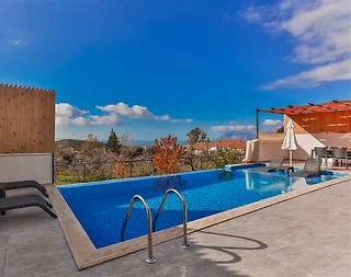 Kaş Üzümlü'de Sakin Konumda, Özel Havuzlu, Jakuzili Villa - 4