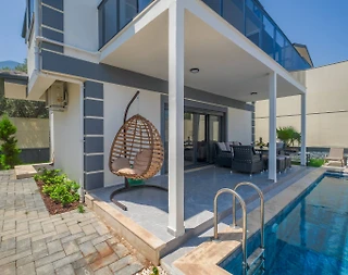 Fethiye Karaçulha'da Geniş Ailelere Uygun, Özel Havuzlu, Modern Villa - 5