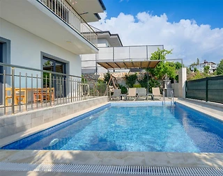 Muğla Seydikemer'de Sessiz Konumda, Özel Havuzlu, 2+1 Villa - 2