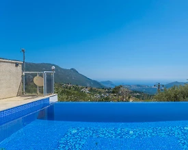 Kaş İslamlar'da Doğa Manzaralı, Özel Havuzlu, Estetik Villa - 3
