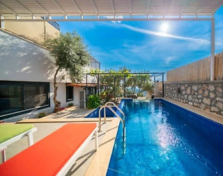 Kaş Bezirgan'da Doğa İle İç İçe, Özel Havuzlu, Balayı Konseptli Villa - 3