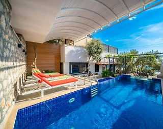 Kaş Bezirgan'da Doğa İle İç İçe, Özel Havuzlu, Balayı Konseptli Villa - 4
