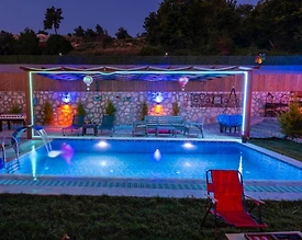 Muğla Seydikemer'de Doğa İçerisinde, Özel Havuzlu, Modern Villa - 3