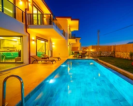 Kaş Andifli'de Elverişli Konumda, Özel Havuzlu, Kiralık Villa - 3