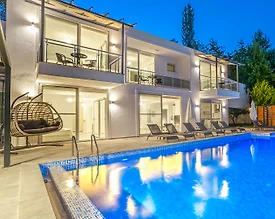 Kaş İslamlar'da Huzurlu Doğada, Özel Havuzlu, 4+1, Konforlu Villa   - 2