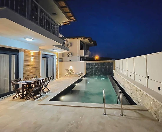 Kaş Andifli'de Çekirdek Ailelere Uygun, Özel Havuzlu, Kiralık Villa - 1