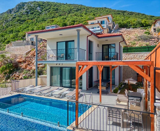 Kaş Çukurbağ'da Huzurlu Doğada, Özel Havuzlu, Ferah Villa - 1